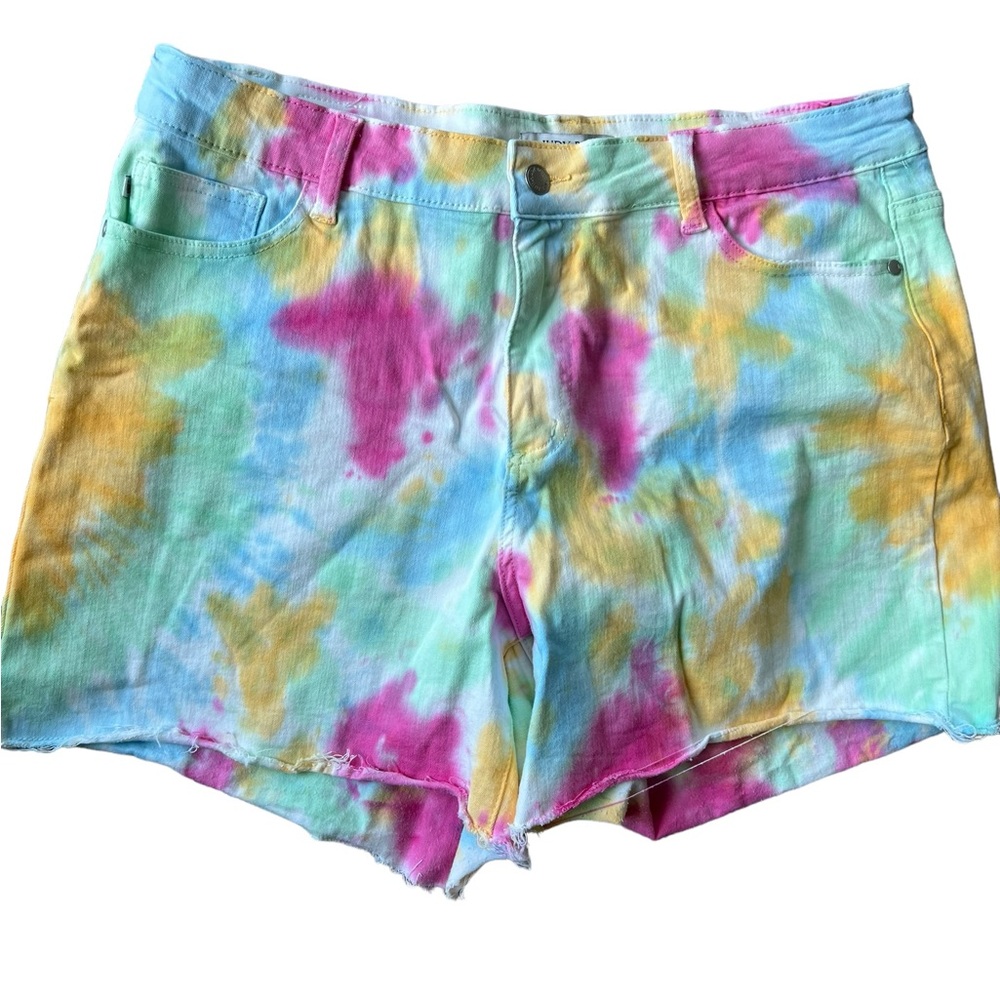 Judy Blue Shorts 1XL Tye Dye Pastels